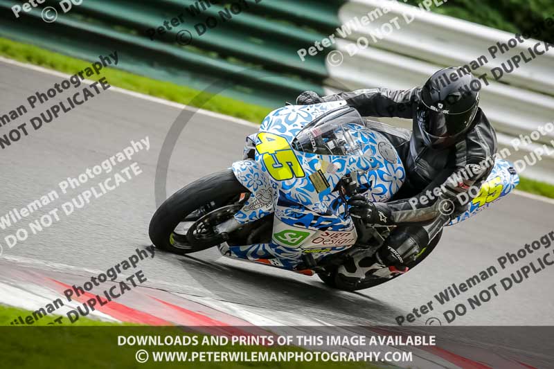 cadwell no limits trackday;cadwell park;cadwell park photographs;cadwell trackday photographs;enduro digital images;event digital images;eventdigitalimages;no limits trackdays;peter wileman photography;racing digital images;trackday digital images;trackday photos